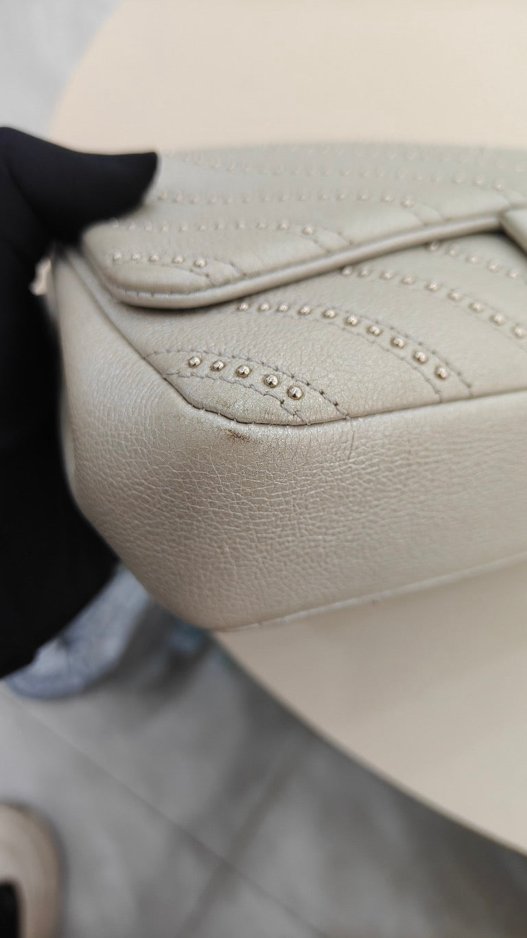 Chanel - Classic Flap - Leather - Grey - (small)