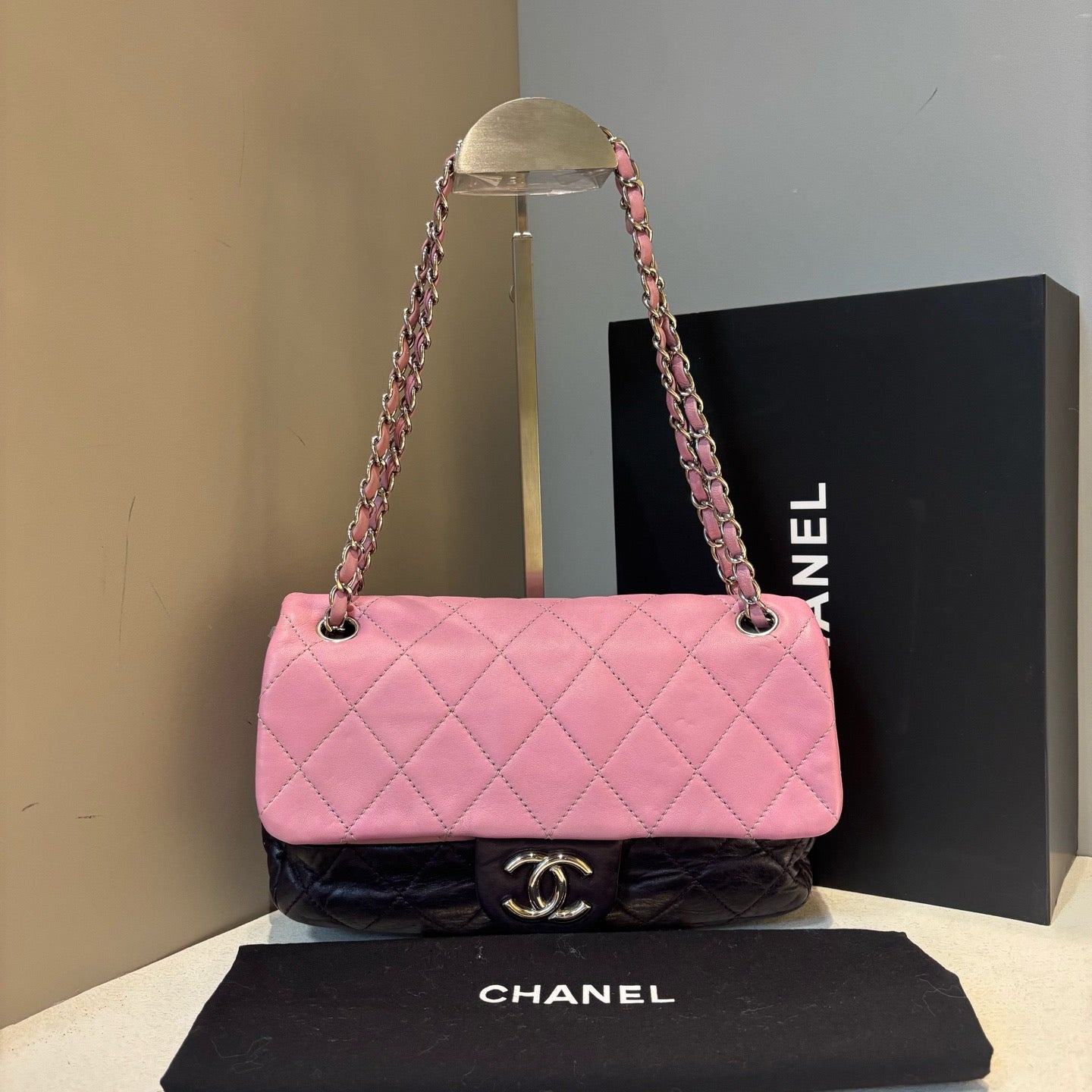 Chanel - Classic Flap - Leather - Multicolour - (Other)