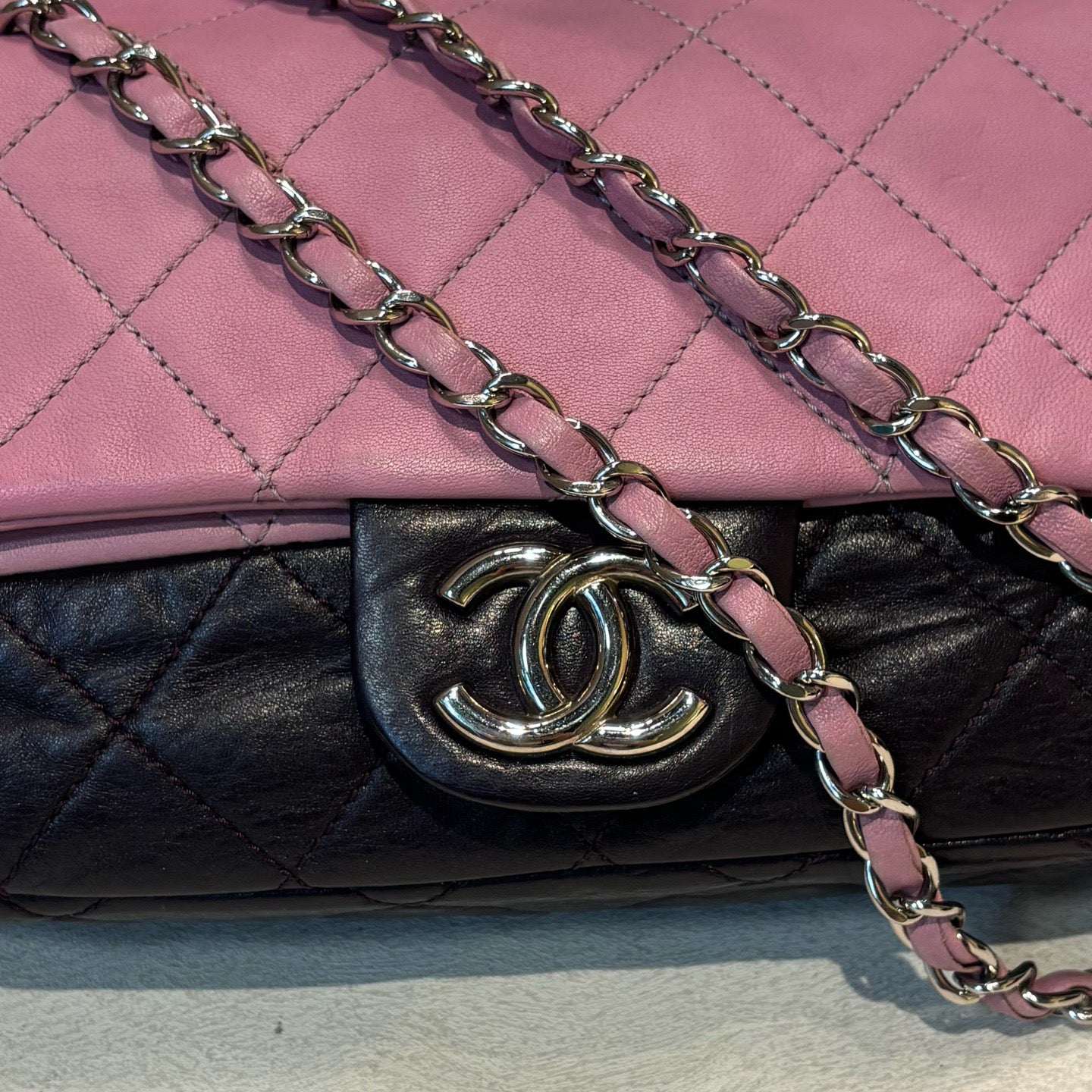 Chanel - Classic Flap - Leather - Multicolour - (Other)