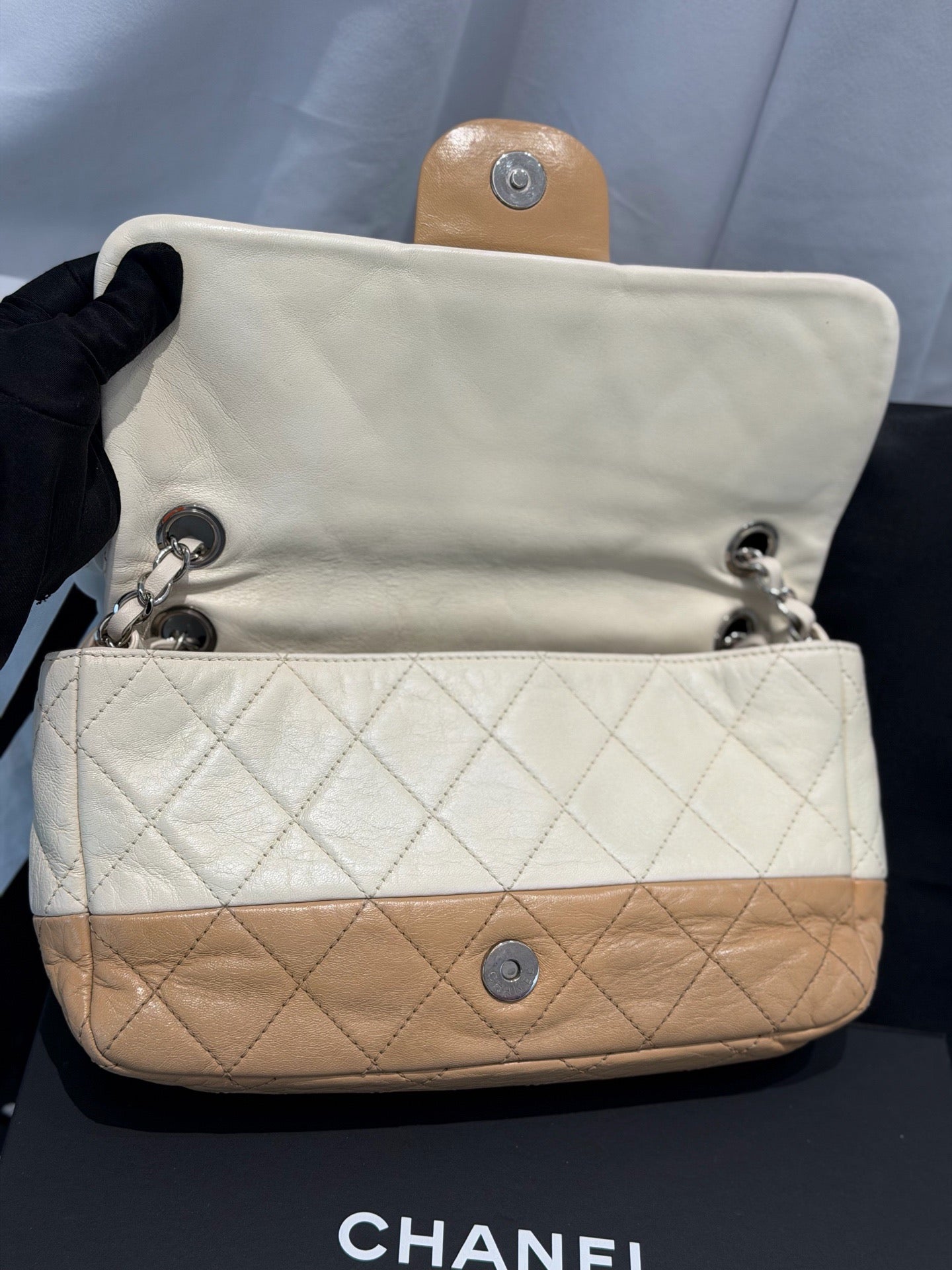 Chanel - Classic Flap - Leather - Multicolour - (small)