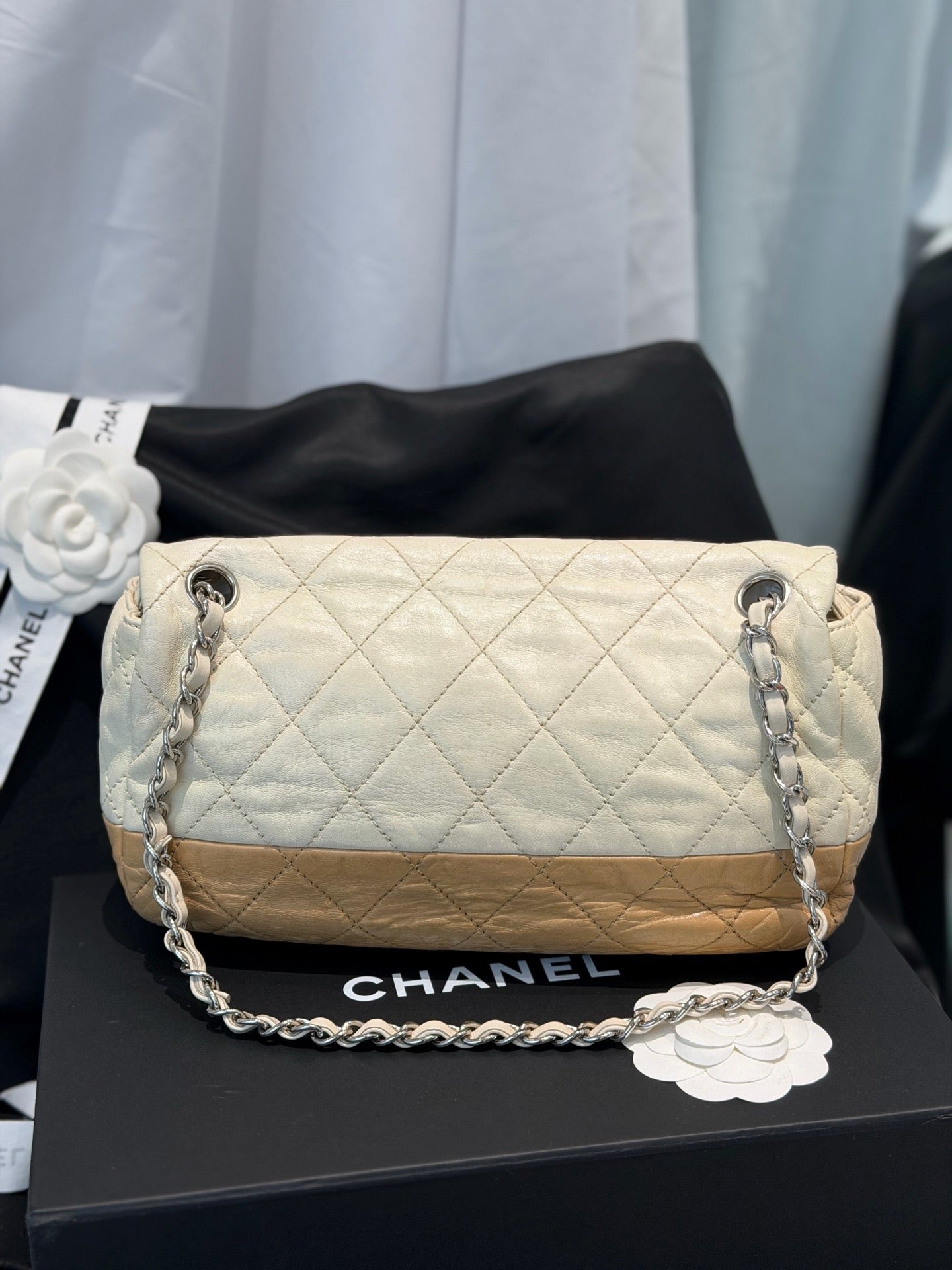 Chanel - Classic Flap - Leather - Multicolour - (small)