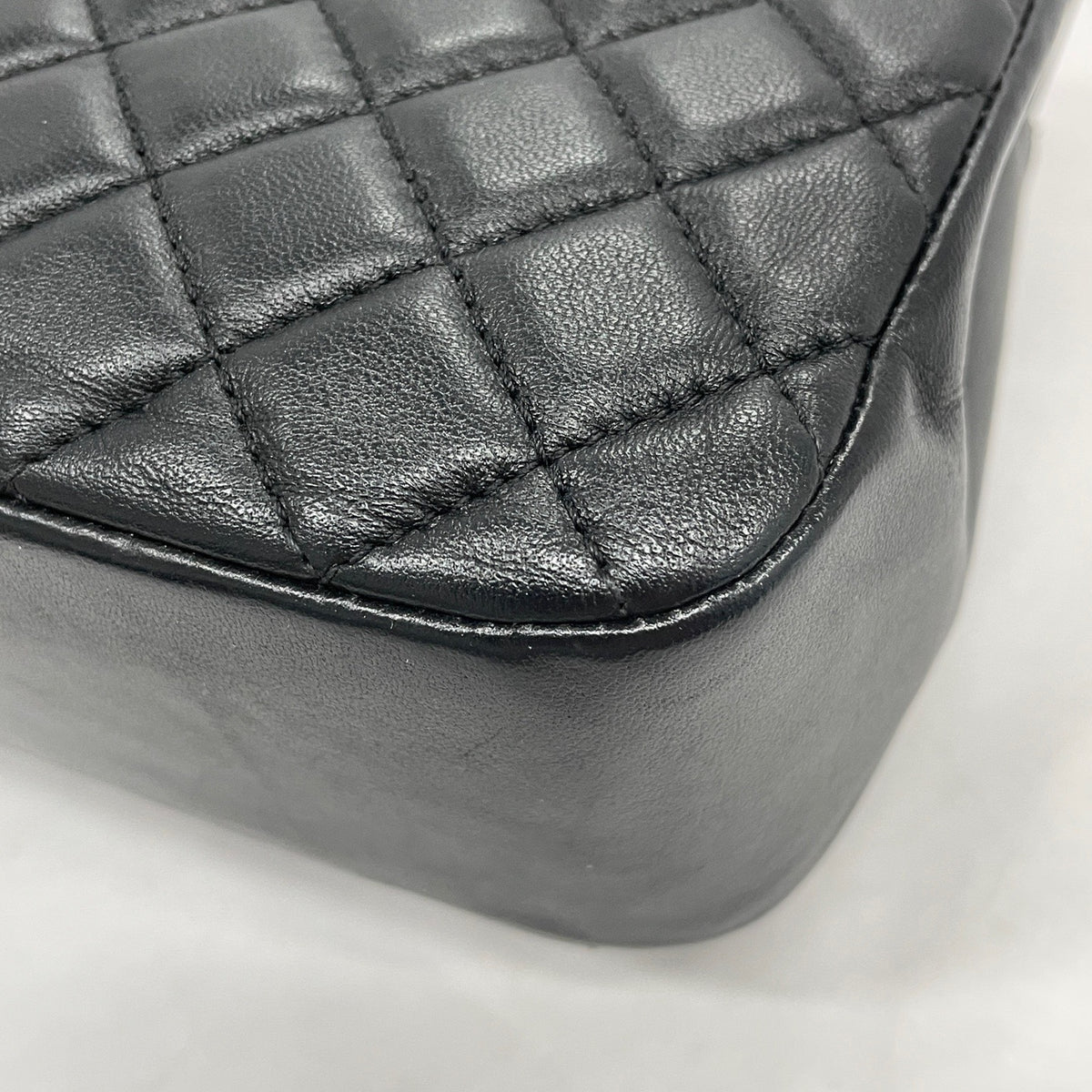 Chanel - Classic Flap - Leather - Multicolour - (small)