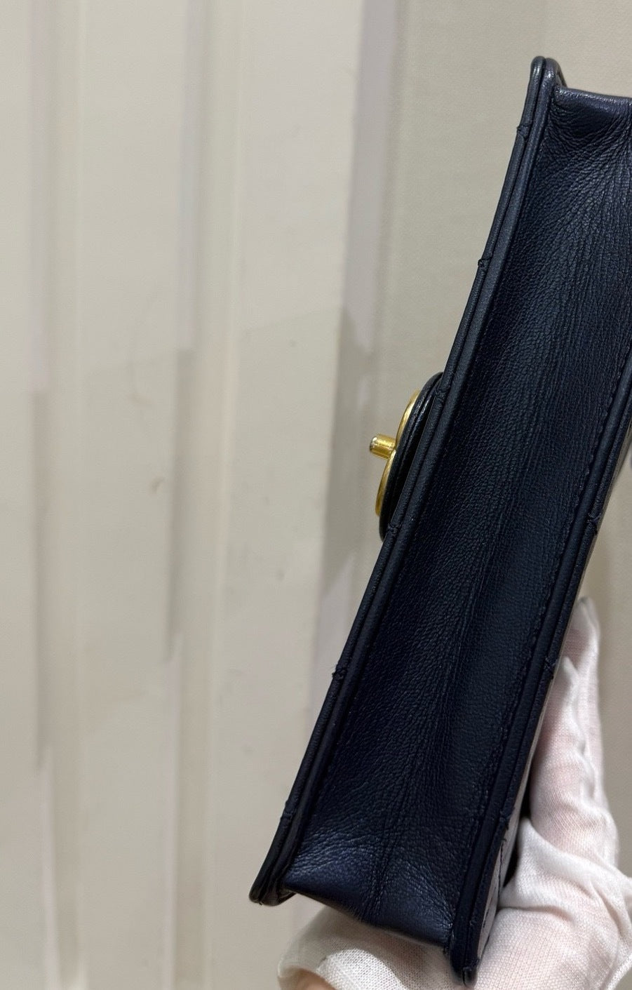 Chanel - Classic Flap - Leather - Navy