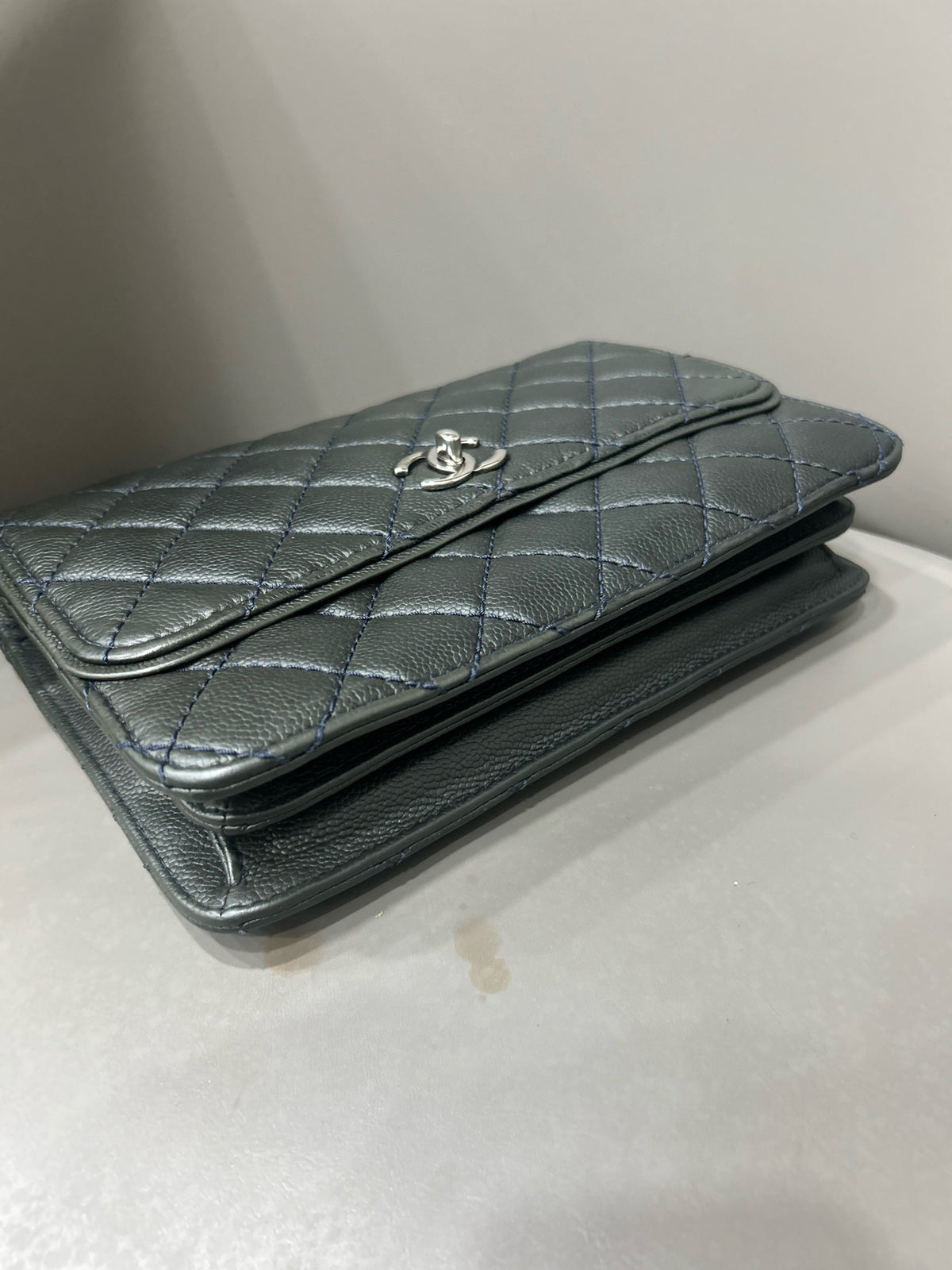 Chanel - Classic Flap - Leather - Navy