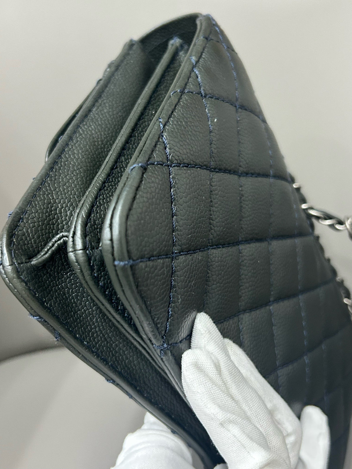 Chanel - Classic Flap - Leather - Navy
