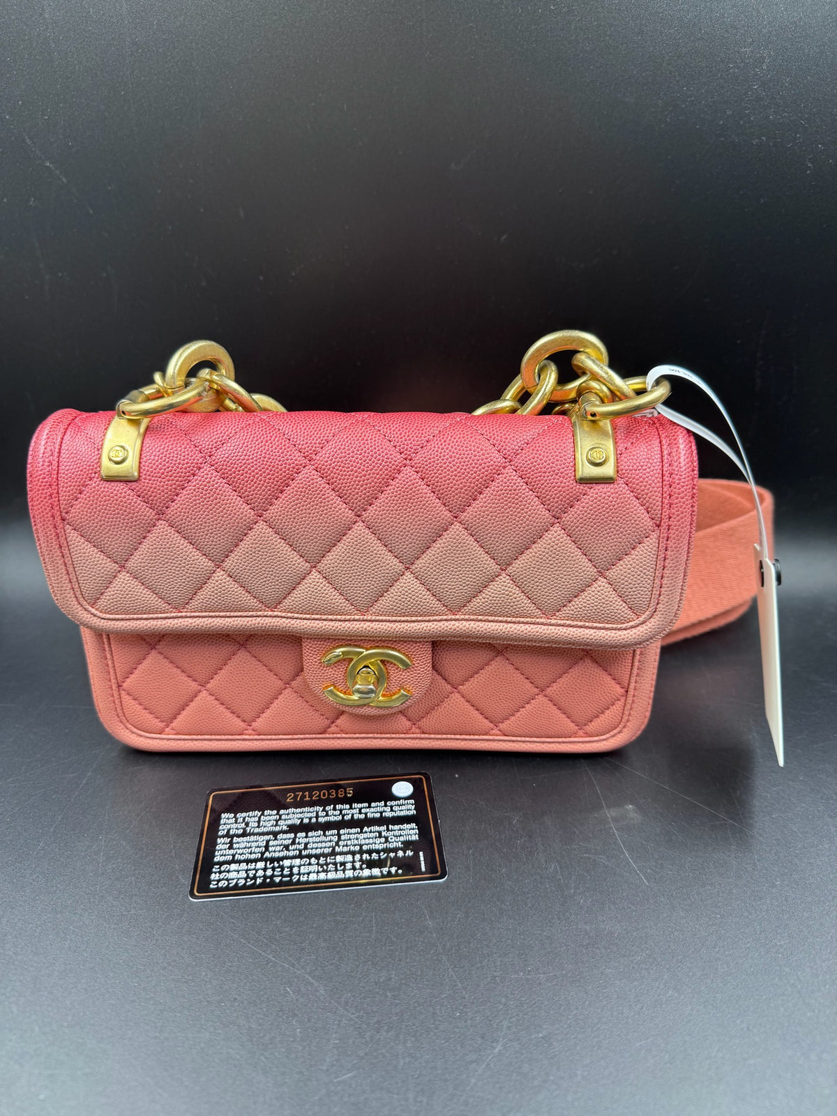 Chanel - Classic Flap - Leather - Pink