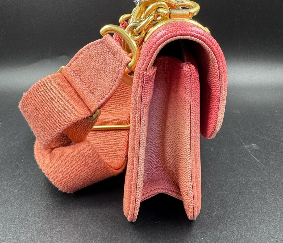 Chanel - Classic Flap - Leather - Pink