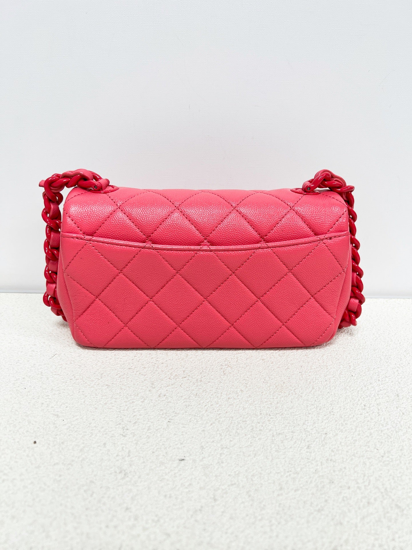 Chanel - Classic Flap - Leather - Pink - (mini)