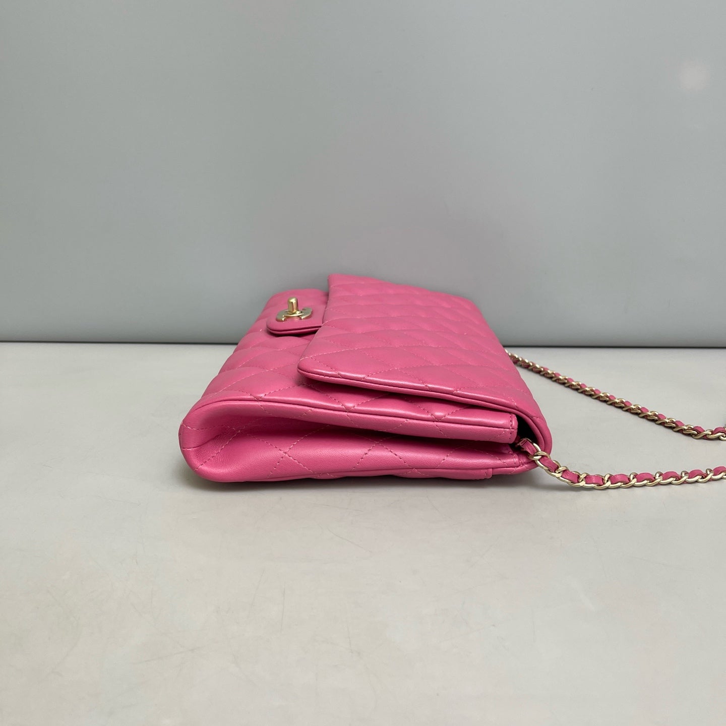 Chanel - Classic Flap - Leather - Pink - (mini)
