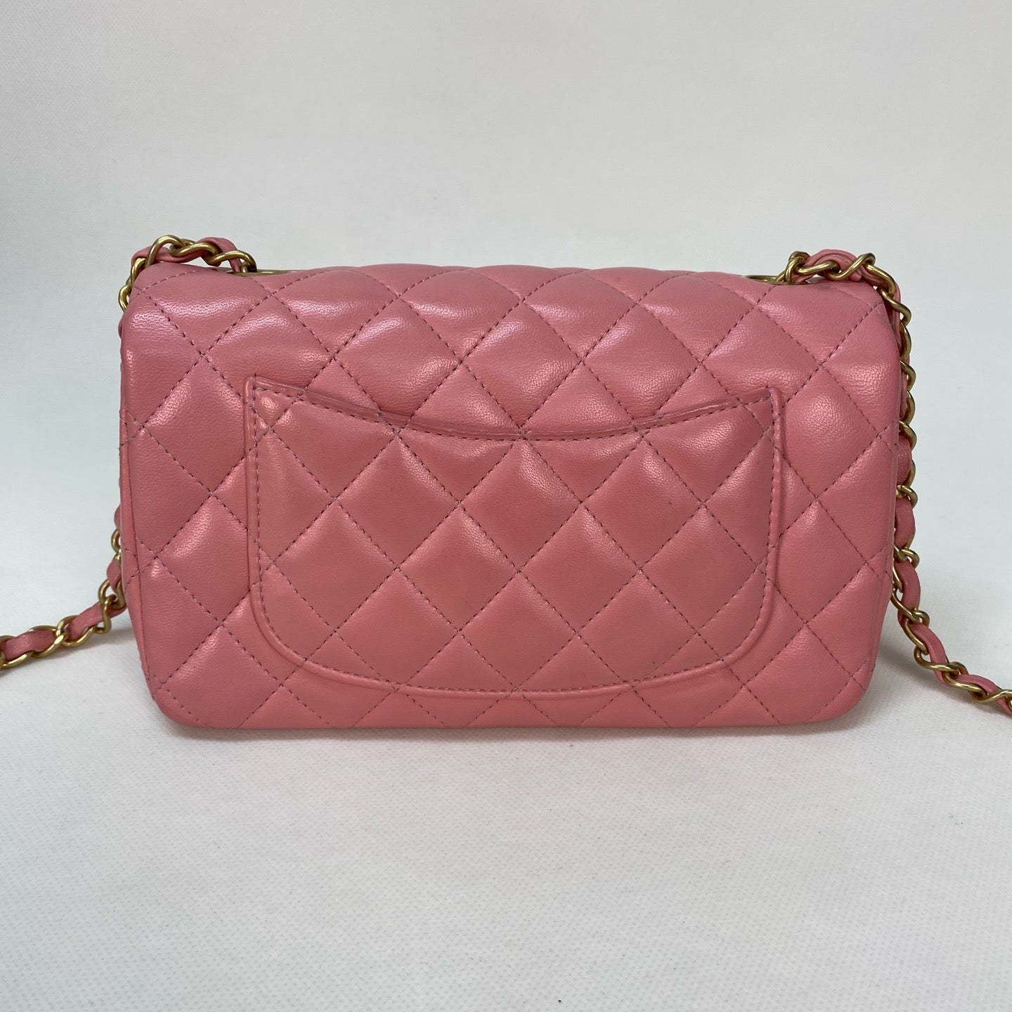 Chanel - Classic Flap - Leather - Pink - (mini)