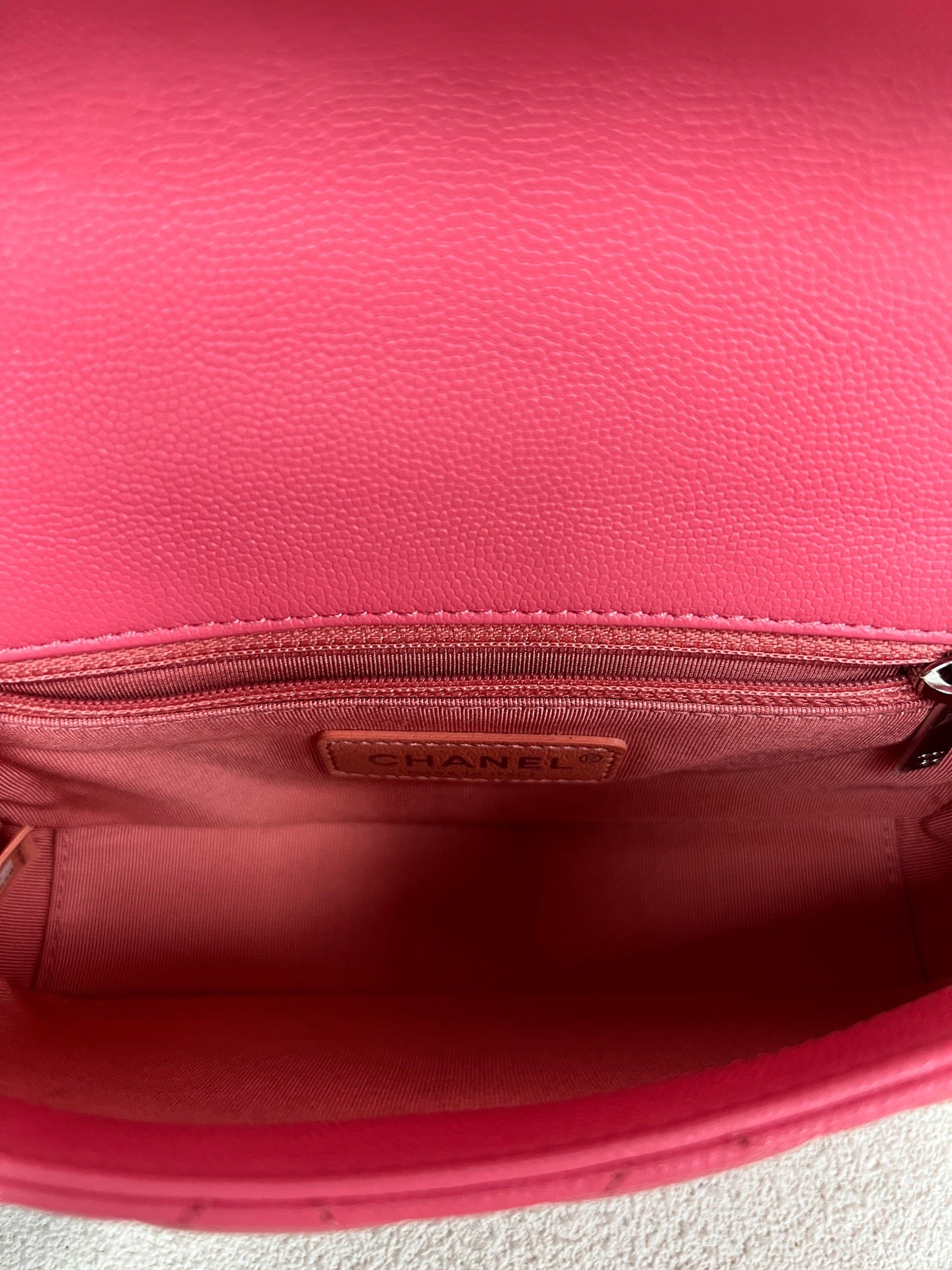 Chanel - Classic Flap - Leather - Pink - (mini)