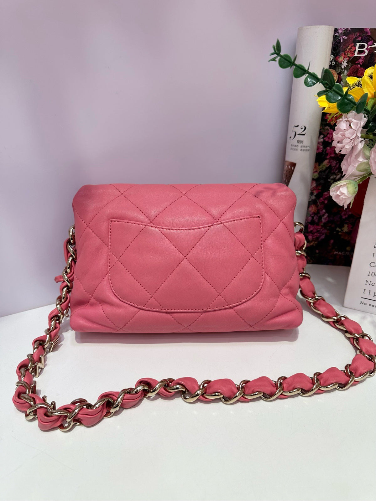 Chanel - Classic Flap - Leather - Pink - (small)