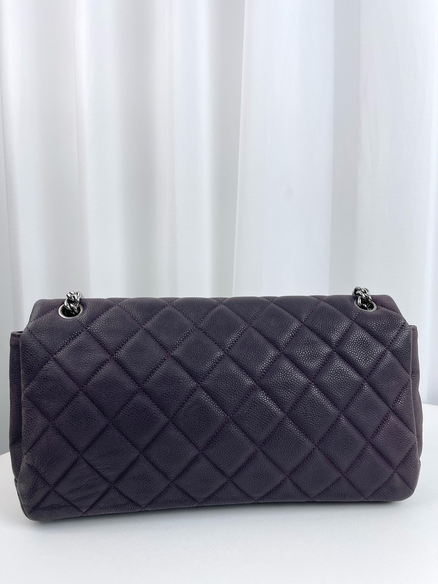 Chanel - Classic Flap - Leather - Purple - (small)