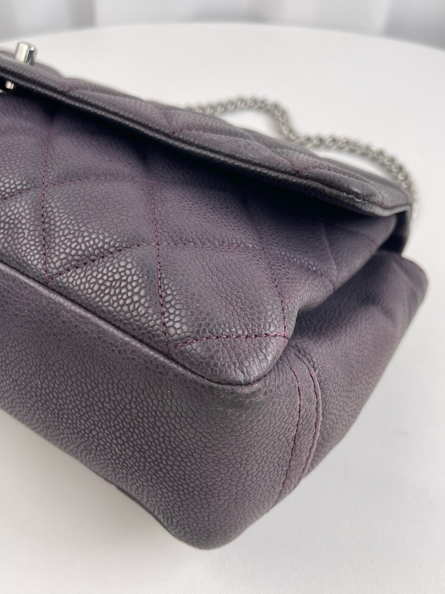 Chanel - Classic Flap - Leather - Purple - (small)
