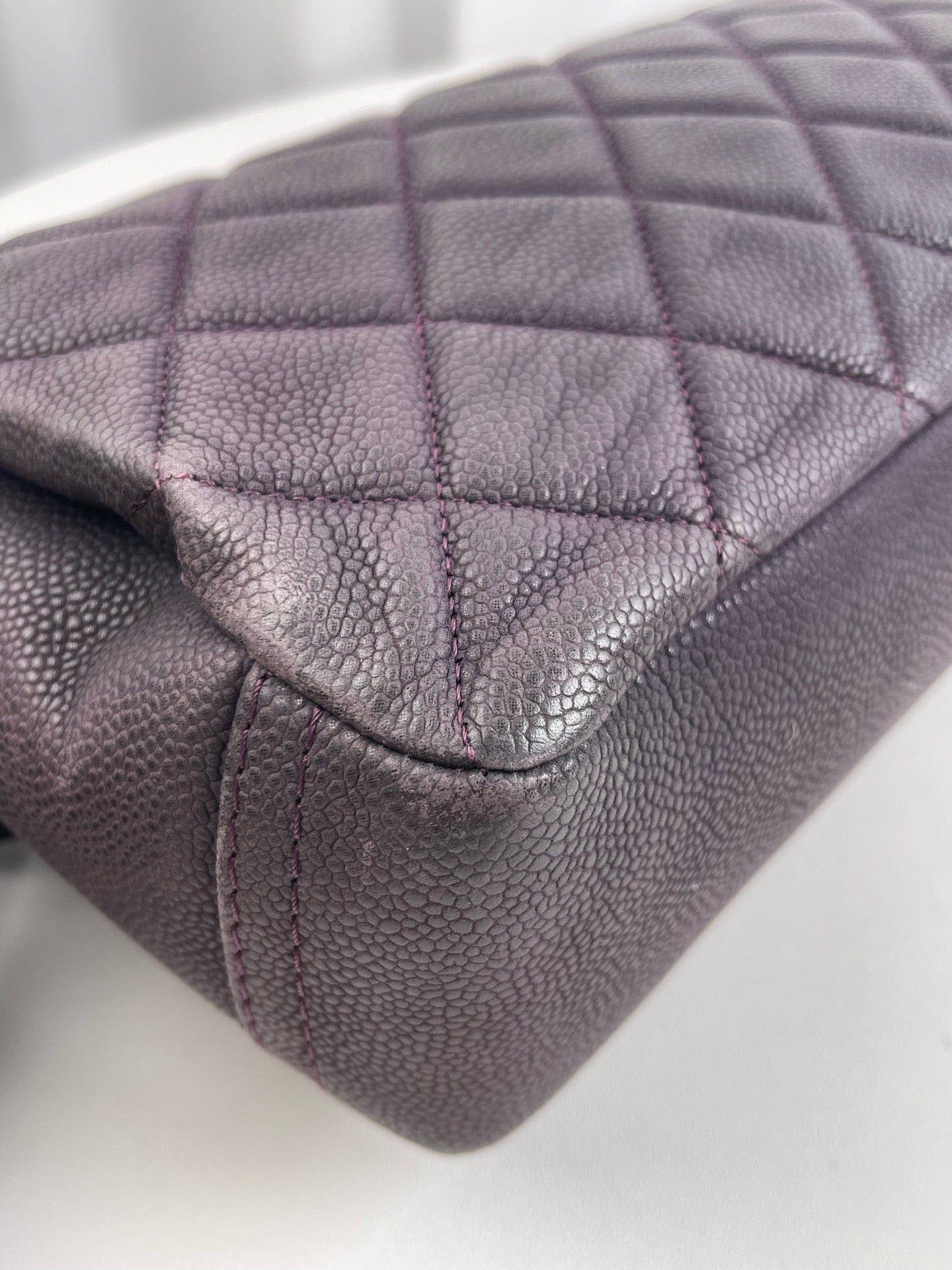 Chanel - Classic Flap - Leather - Purple - (small)