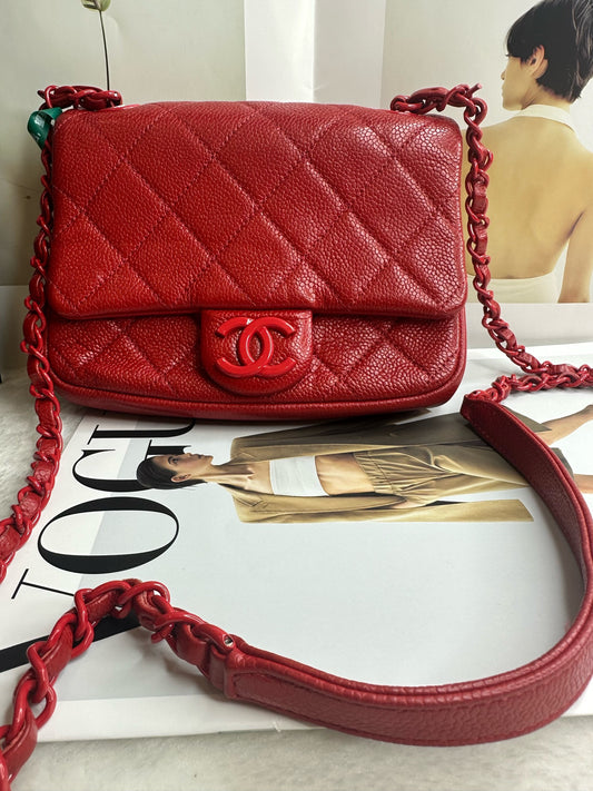 Chanel - Classic Flap - Leather - Red - (mini)