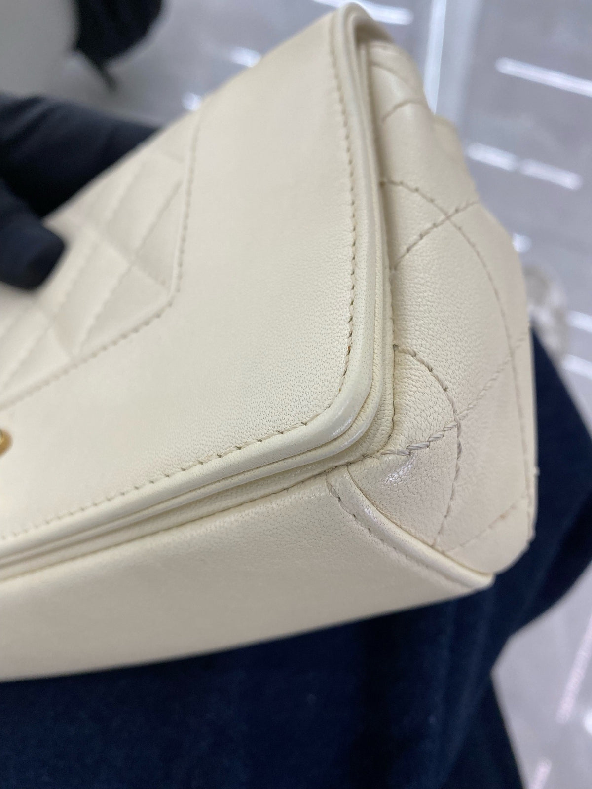 Chanel - Classic Flap - Leather - White