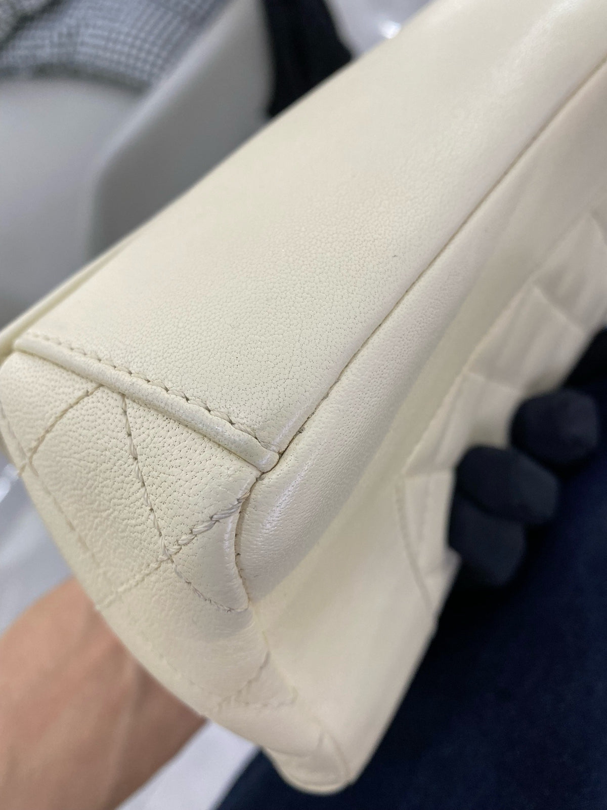 Chanel - Classic Flap - Leather - White