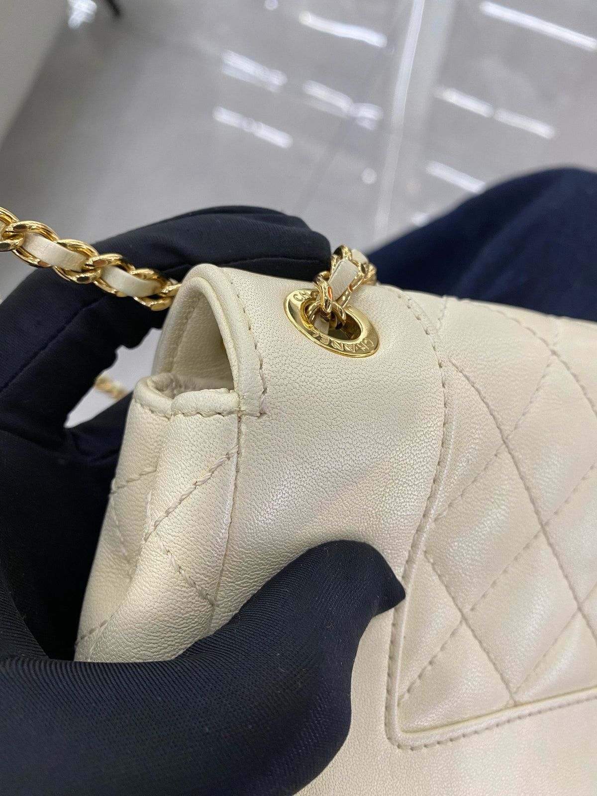 Chanel - Classic Flap - Leather - White