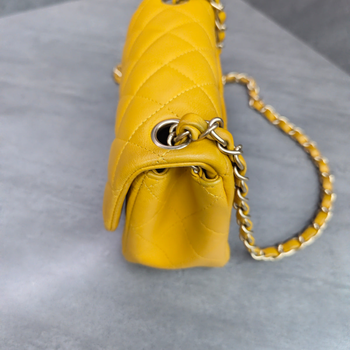 Chanel - Classic Flap - Leather - Yellow