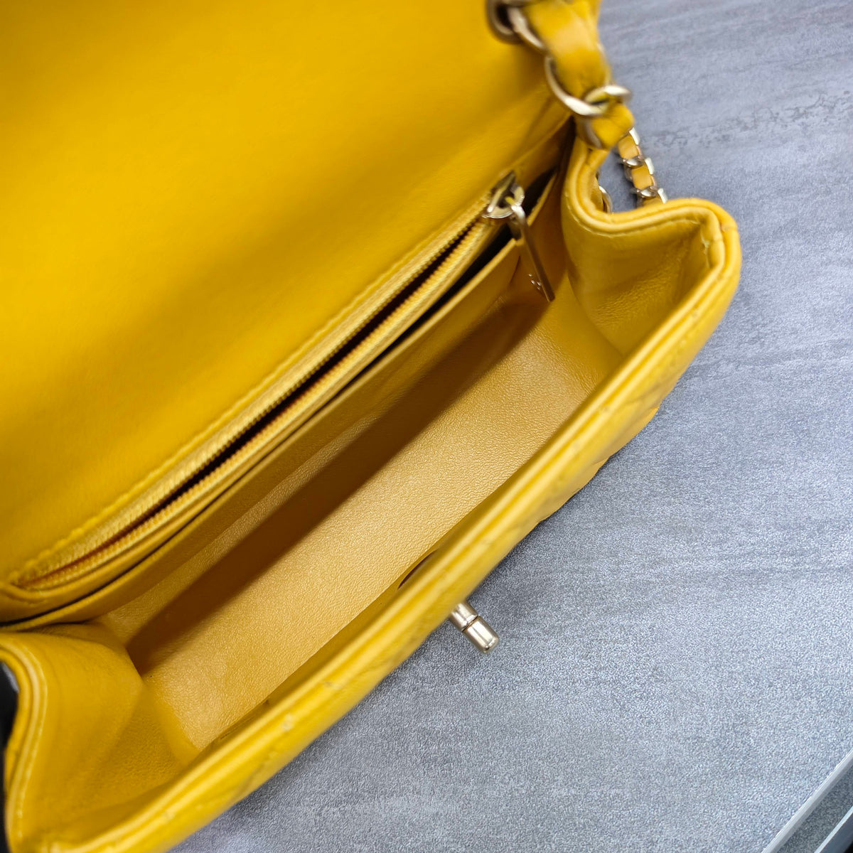 Chanel - Classic Flap - Leather - Yellow