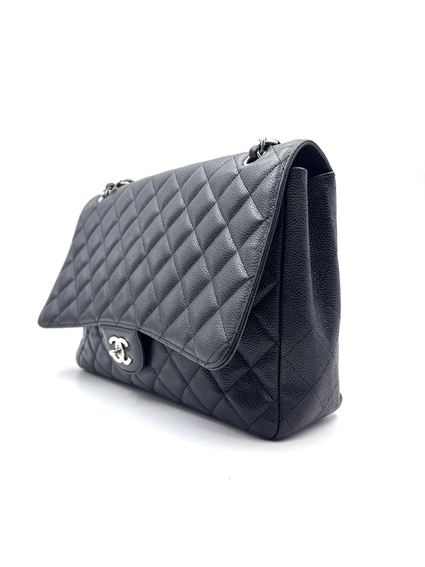 Chanel - Classic Flap Maxi - Caviar leather - Black with Silver-Tone Hardware - (large)