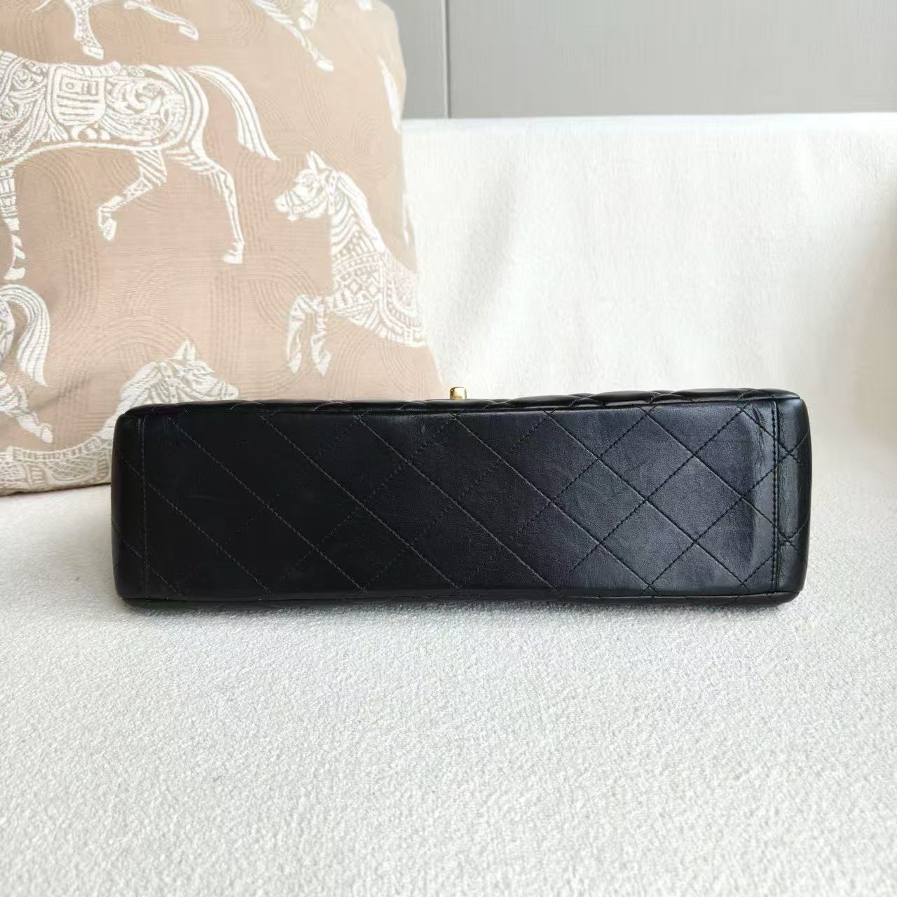 Chanel - Classic Flap Maxi - Lambskin leather - Black - (large)