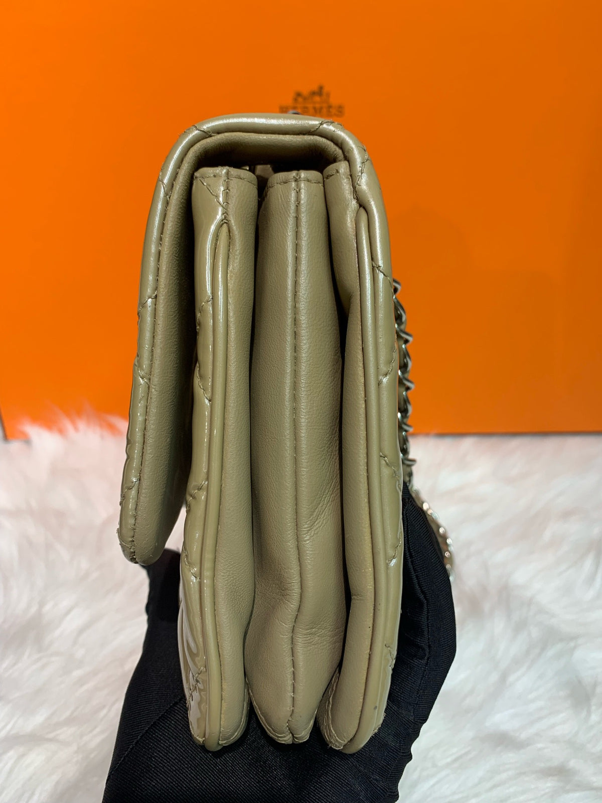 Chanel - Classic Flap Medium - Patent leather - Brown - (medium)