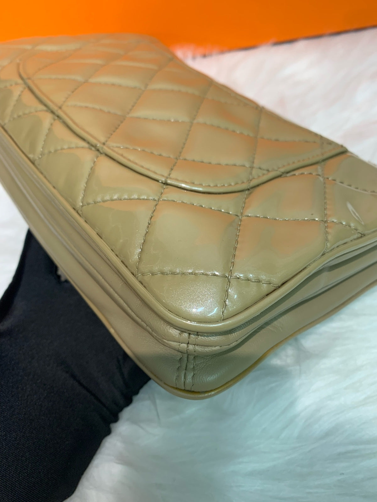 Chanel - Classic Flap Medium - Patent leather - Brown - (medium)