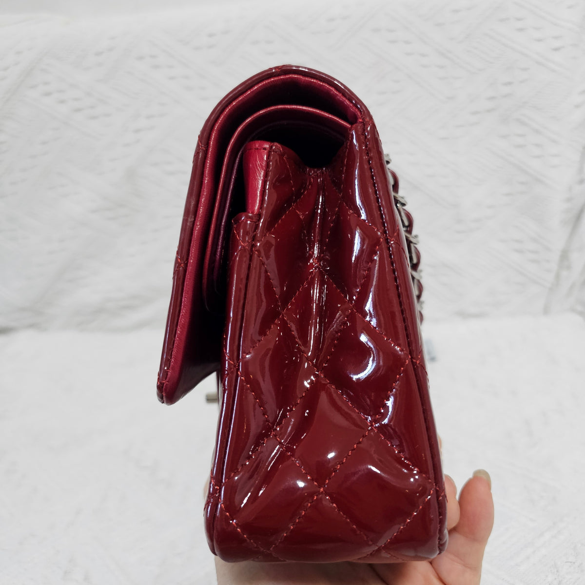 Chanel - Classic Flap Medium - Patent leather - Burgundy - (medium)