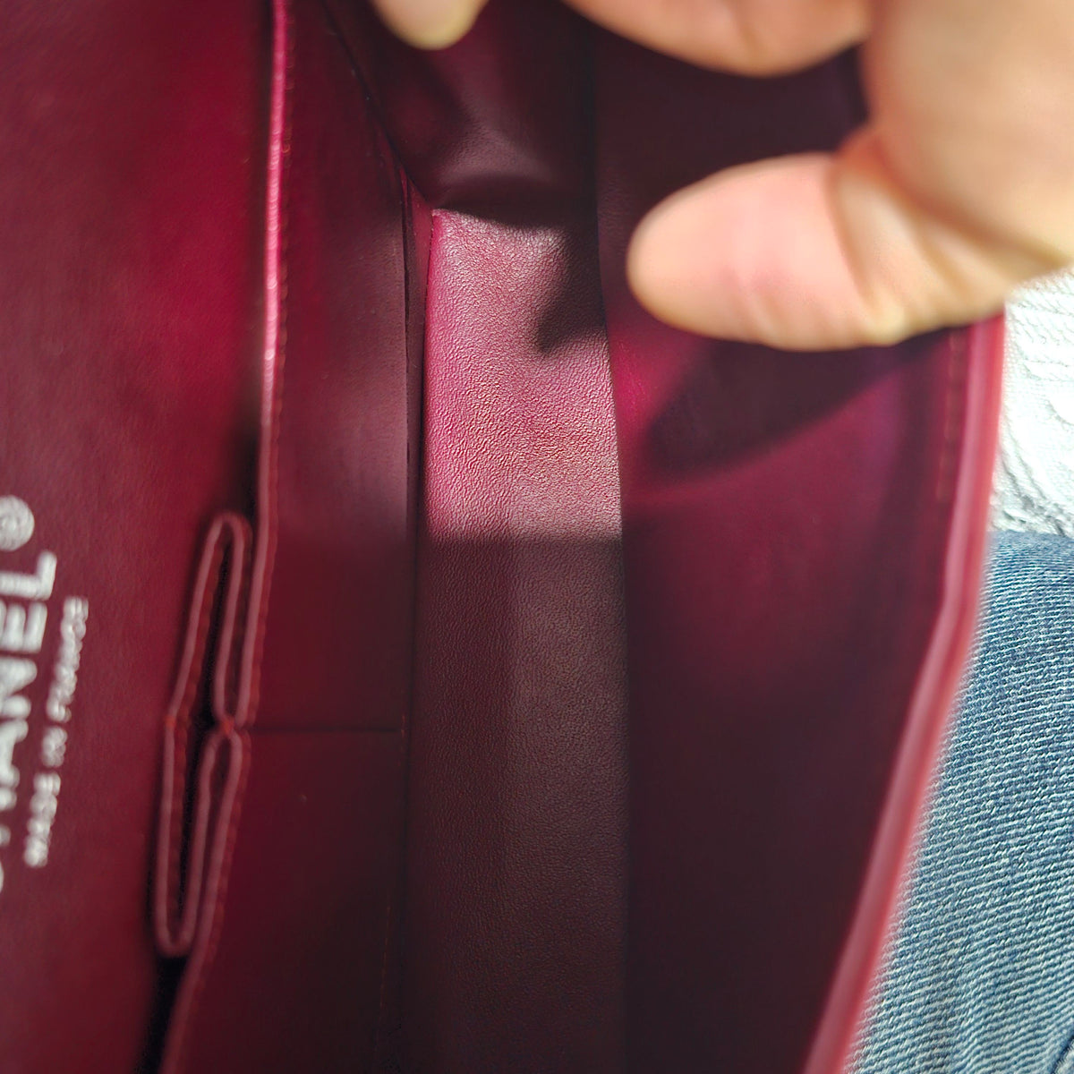 Chanel - Classic Flap Medium - Patent leather - Burgundy - (medium)