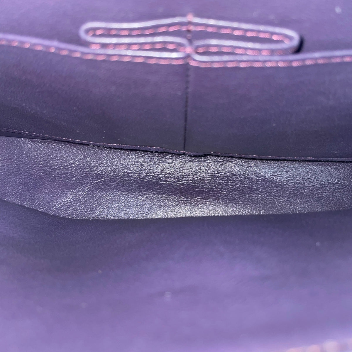 Chanel - Classic Flap Medium - Patent leather - Purple - (Medium)