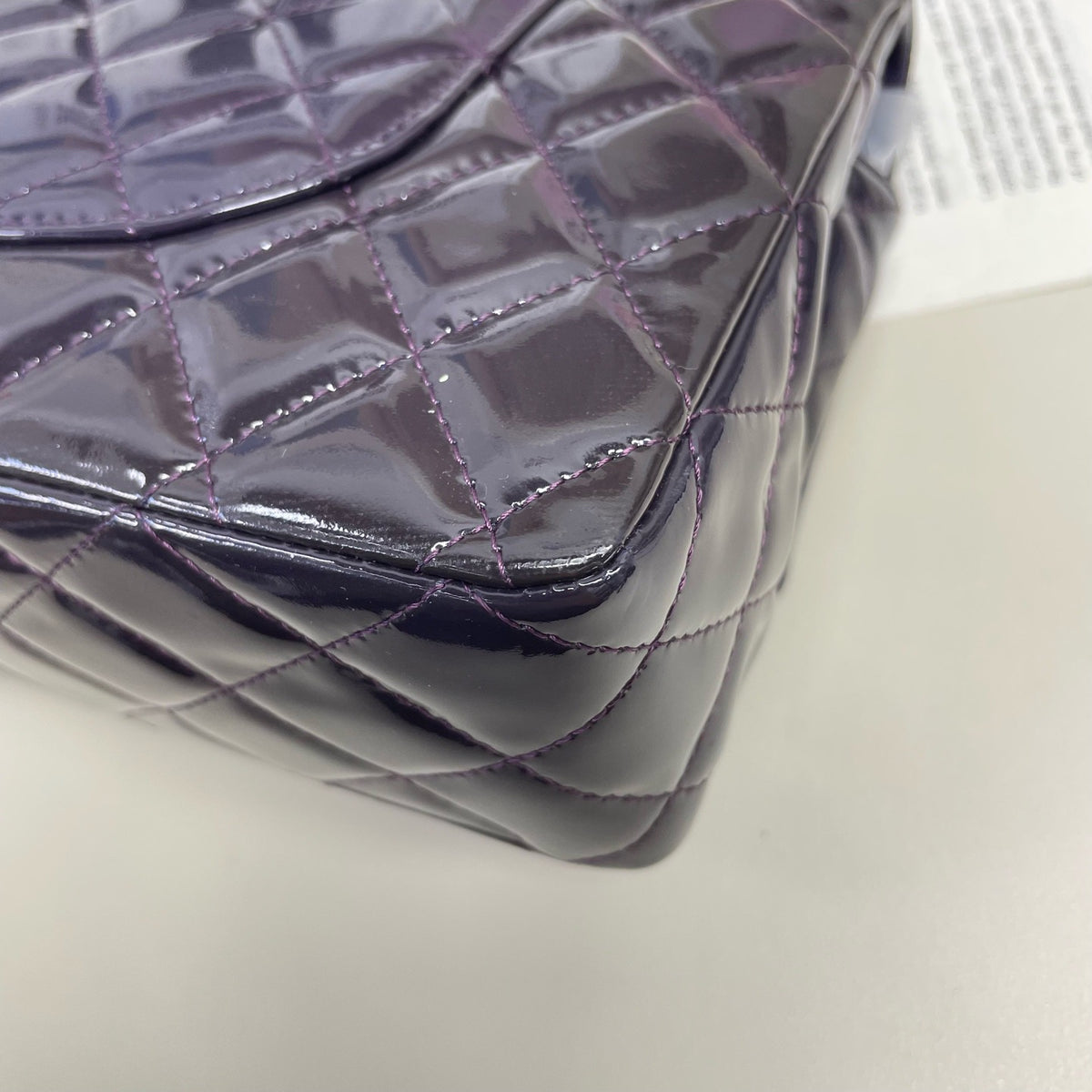 Chanel - Classic Flap Medium - Patent leather - Purple - (Medium)