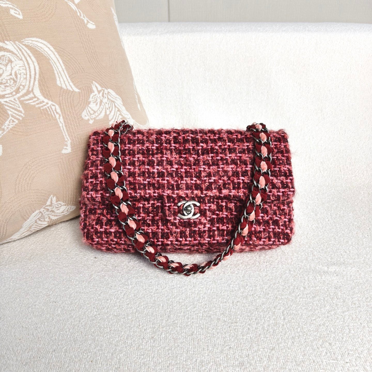 Chanel - Classic Flap Medium - Tweed - Multicolour - (Medium)