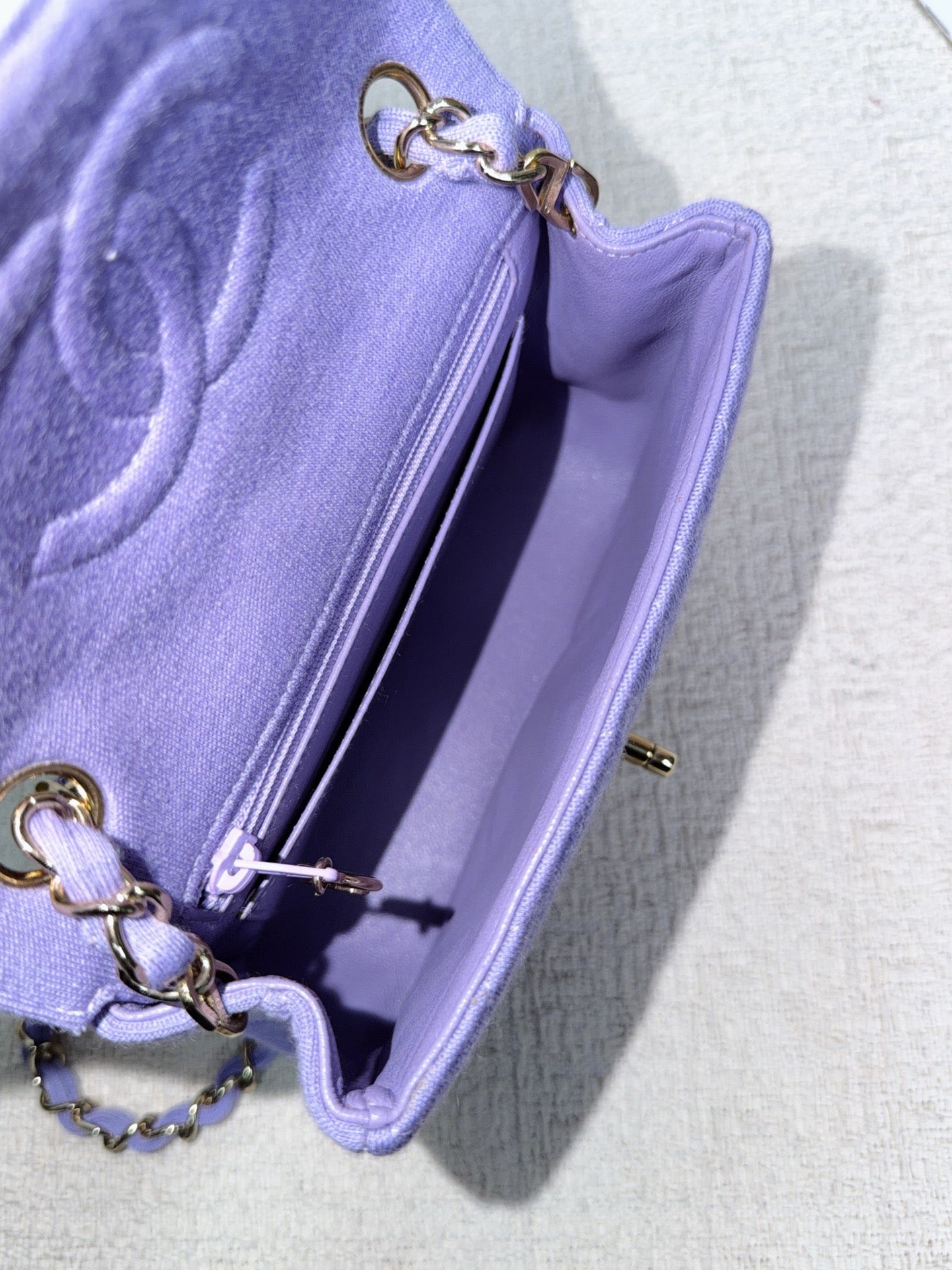 Chanel - Classic Flap Mini - Cloth - Purple - (mini)