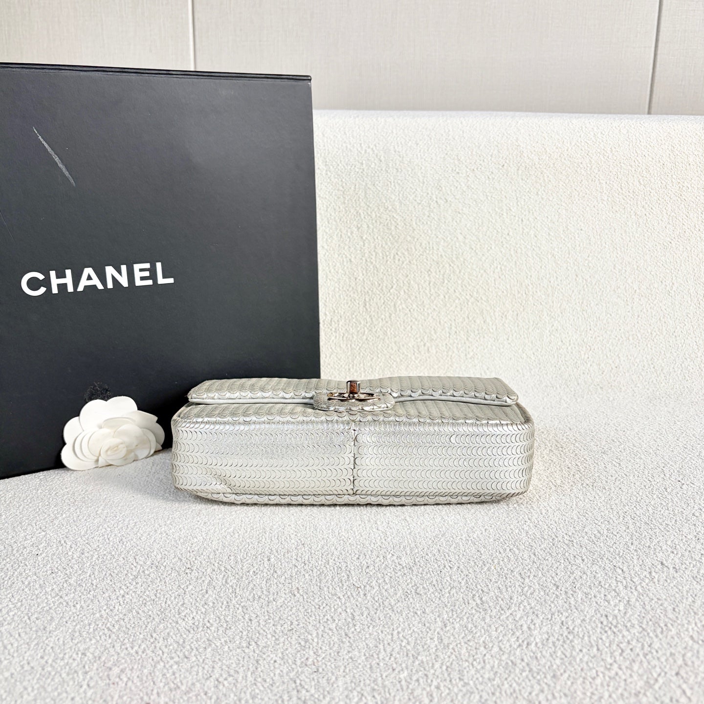 Chanel - Classic Flap Mini - Cowhide leather - Silver - (mini)