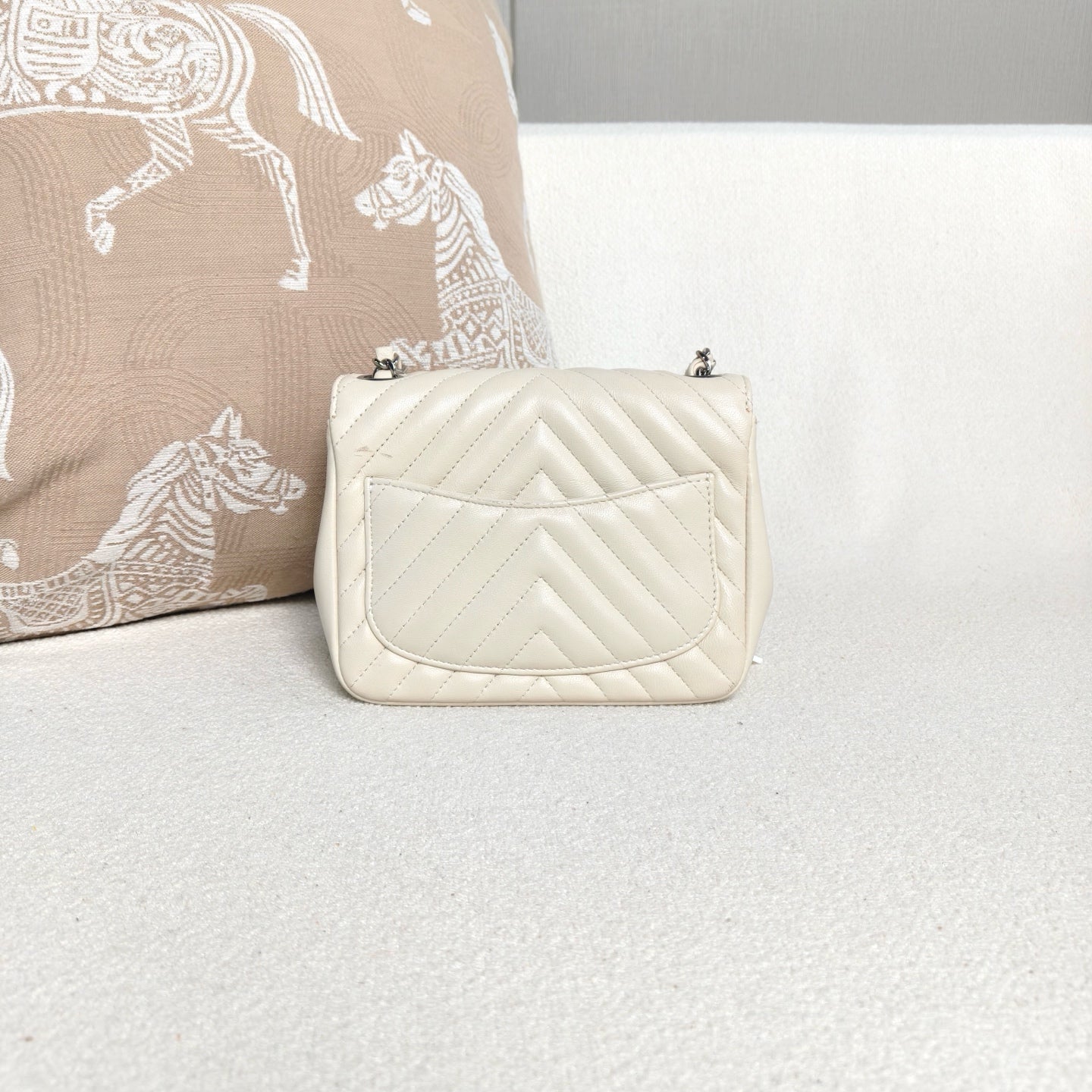 Chanel - Classic Flap Mini - Lambskin leather - Beige - (mini)