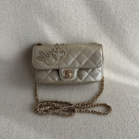 Chanel - Classic Flap Mini - Leather - Gold - (mini)