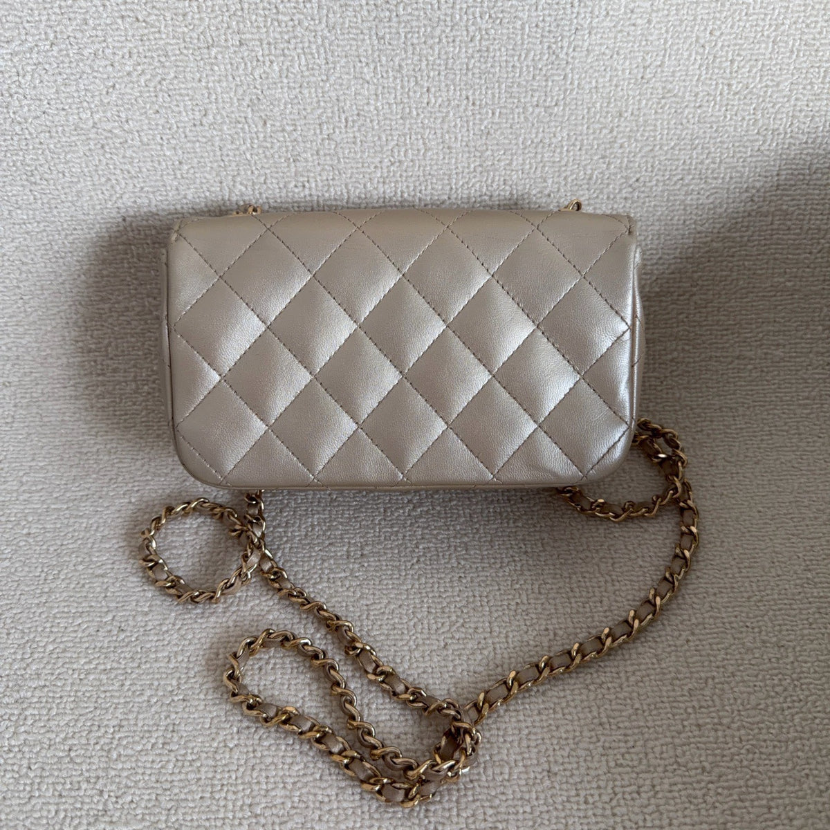 Chanel - Classic Flap Mini - Leather - Gold - (mini)