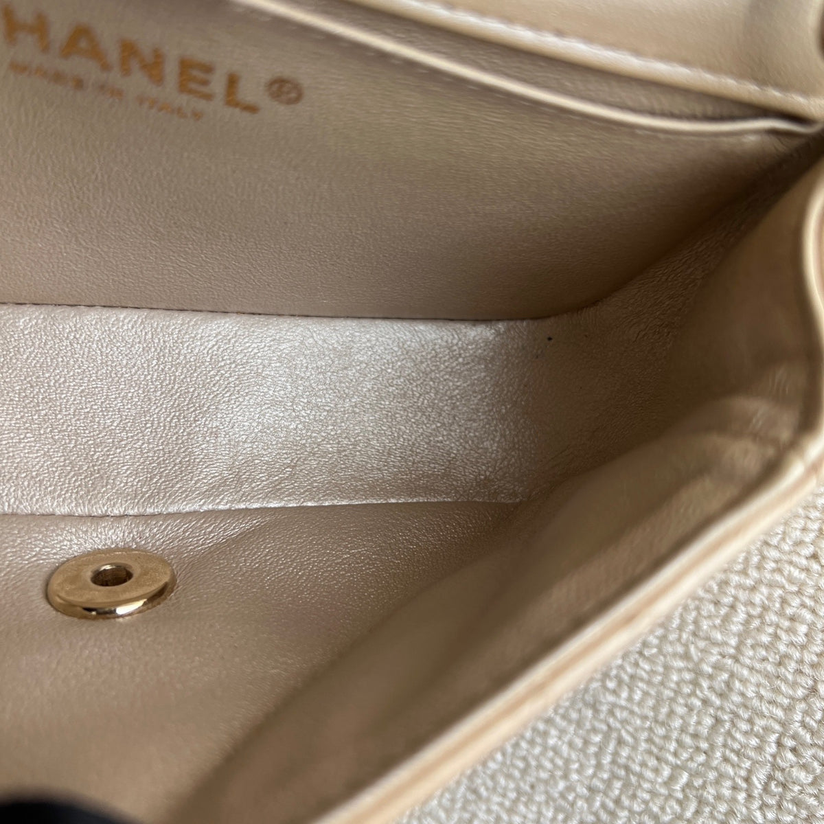 Chanel - Classic Flap Mini - Leather - Gold - (mini)