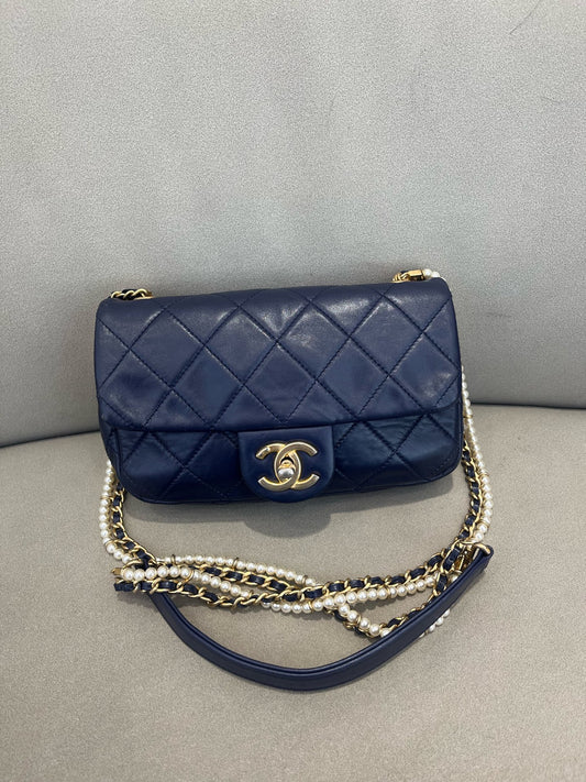 Chanel - Classic Flap Mini - Leather - Navy - (mini)