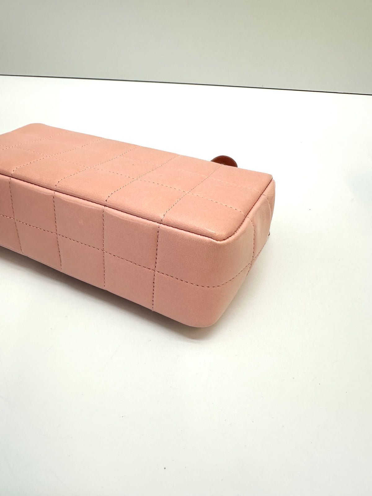 Chanel - Classic Flap Mini - Leather - Pink - (mini)