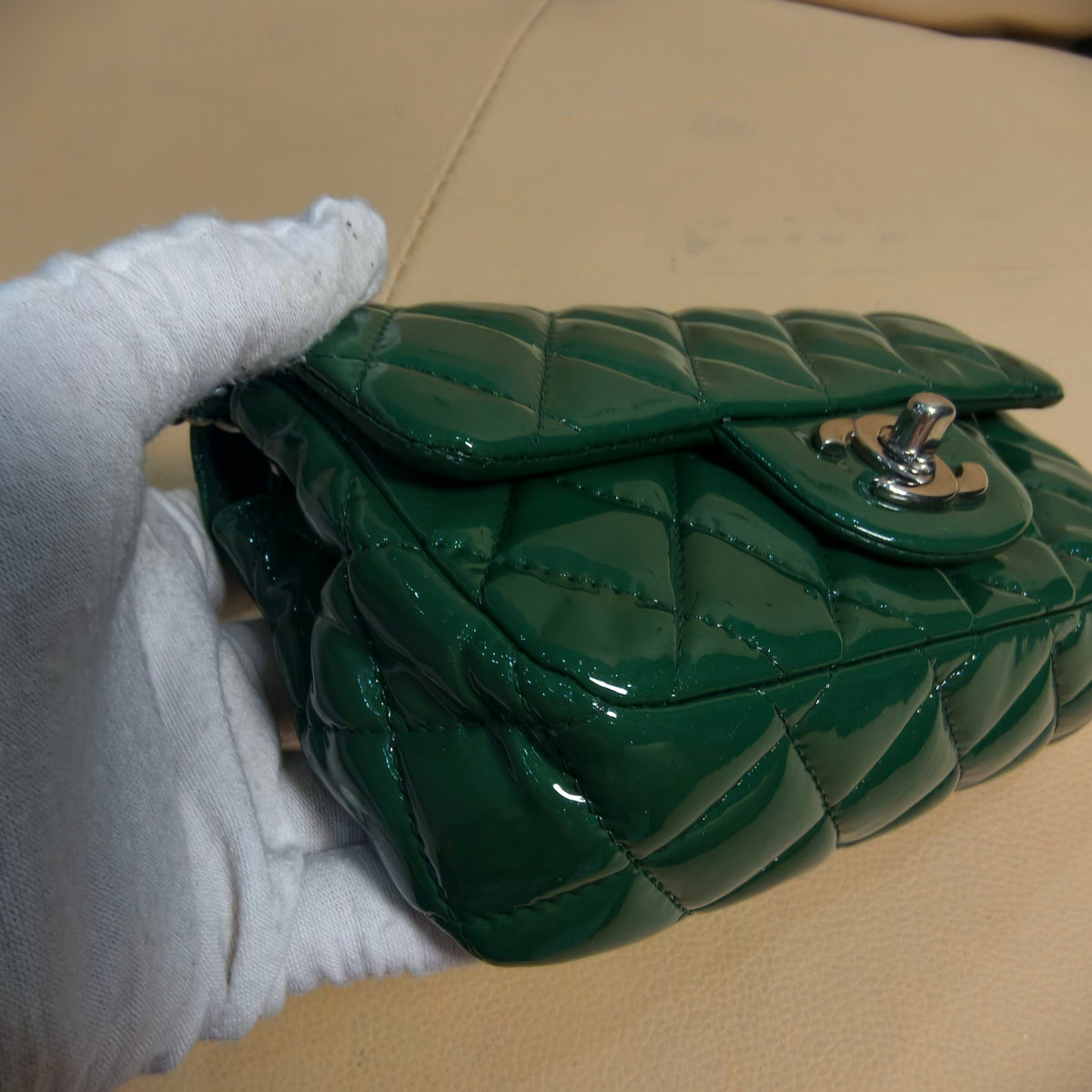 Chanel - Classic Flap Mini - Patent leather - Green - (mini)