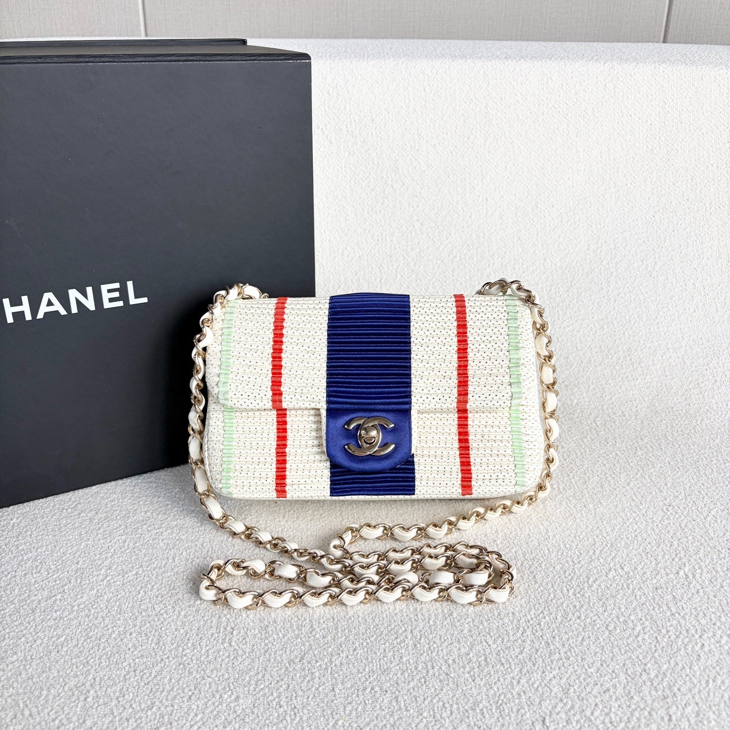 Chanel - Classic Flap Mini (Pleated Striped Textile) - Woven textile and lambskin leather - Red, White, and Blue with Gold-Tone Hardware - (Mini)