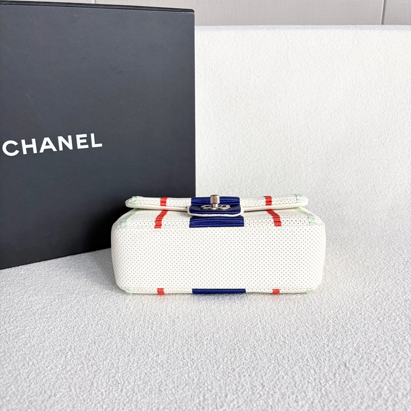 Chanel - Classic Flap Mini (Pleated Striped Textile) - Woven textile and lambskin leather - Red, White, and Blue with Gold-Tone Hardware - (Mini)