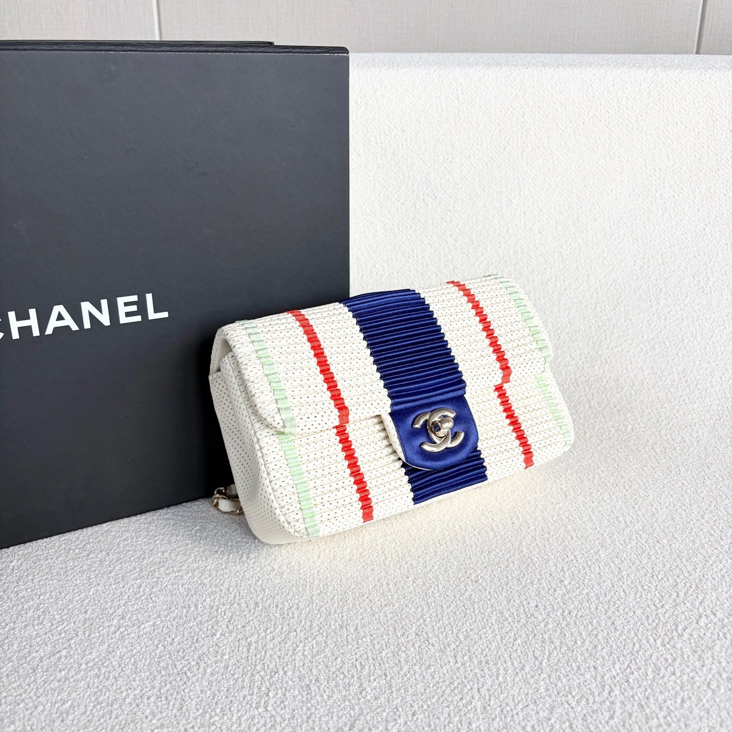 Chanel - Classic Flap Mini (Pleated Striped Textile) - Woven textile and lambskin leather - Red, White, and Blue with Gold-Tone Hardware - (Mini)