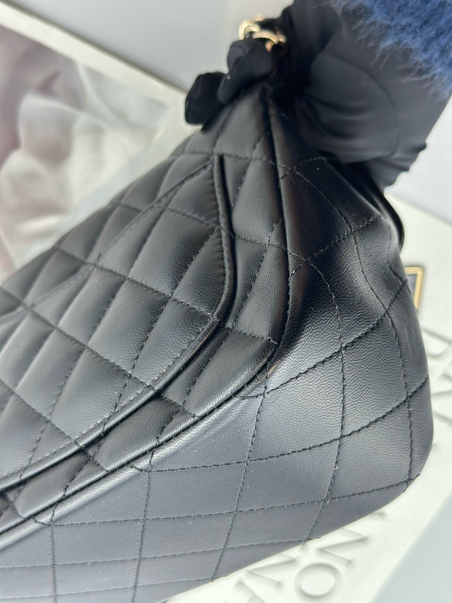 Chanel - Classic Flap Mini (Rectangular) - Lambskin leather - Black - (mini)