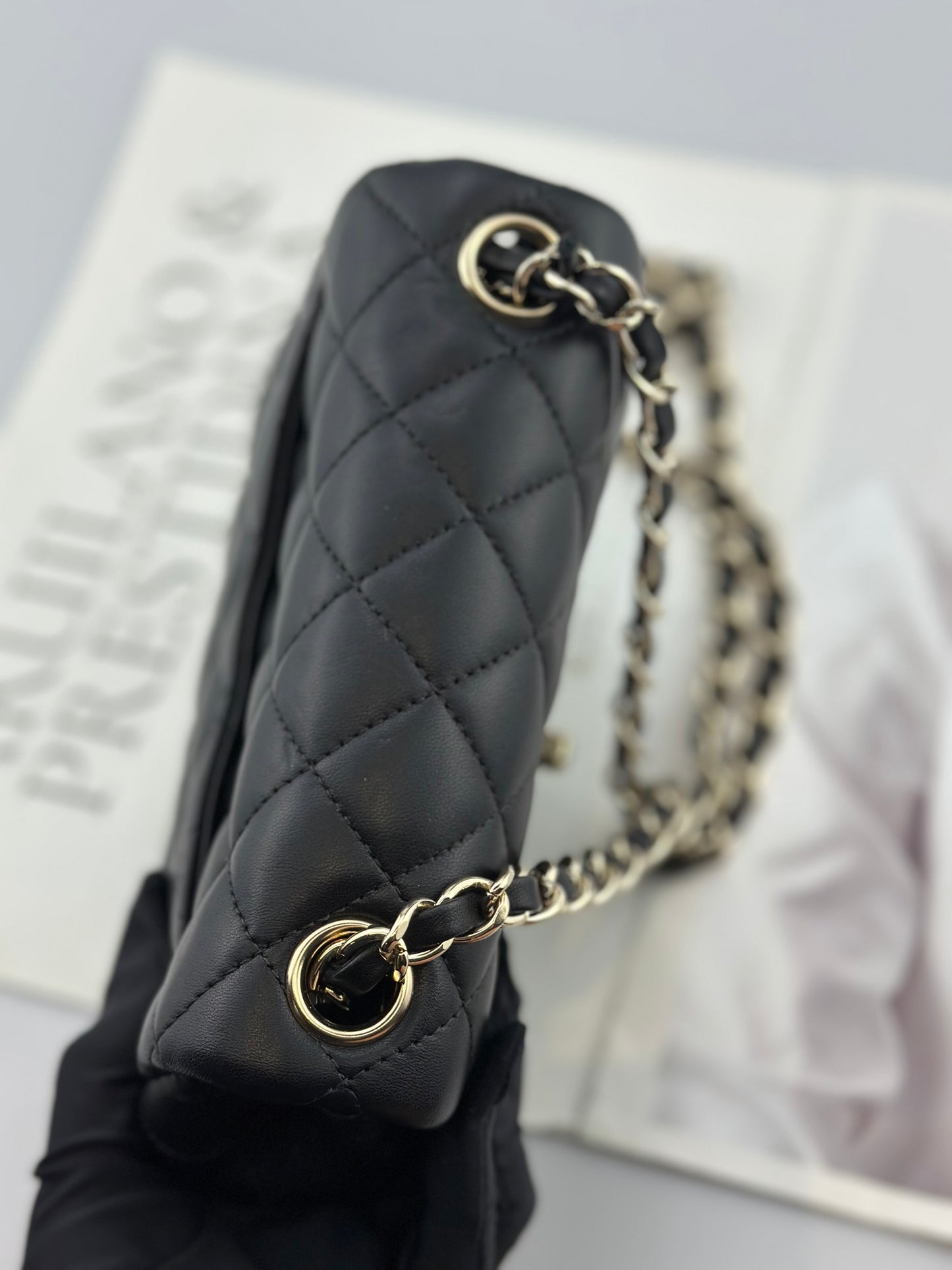 Chanel - Classic Flap Mini (Rectangular) - Lambskin leather - Black - (mini)