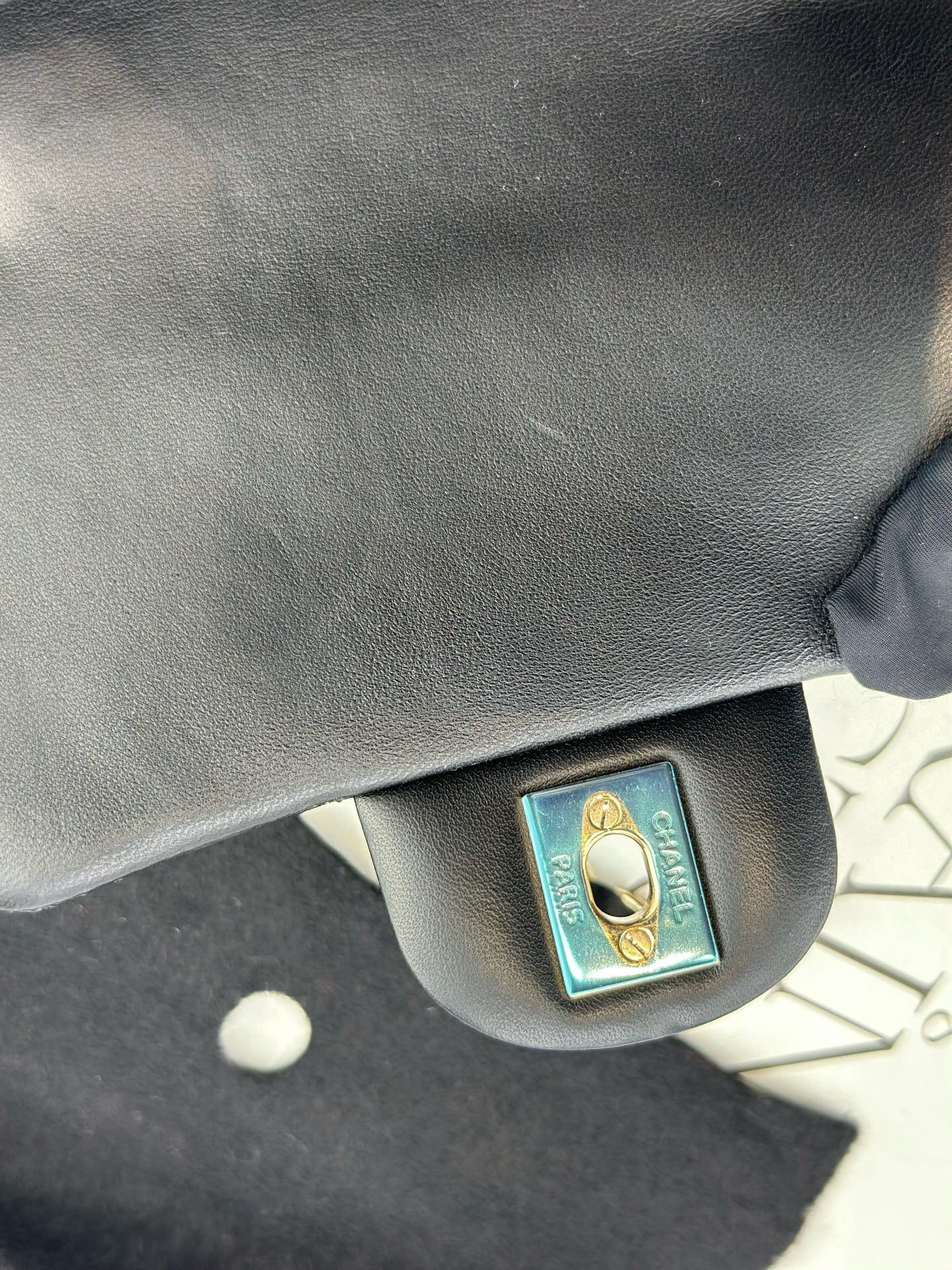 Chanel - Classic Flap Mini (Rectangular) - Lambskin leather - Black - (mini)