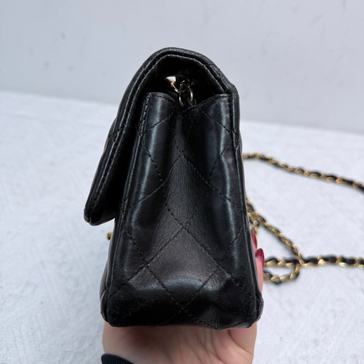 Chanel - Classic Flap Mini (Rectangular) - Lambskin leather - Black with Gold-Tone Hardware - (mini)